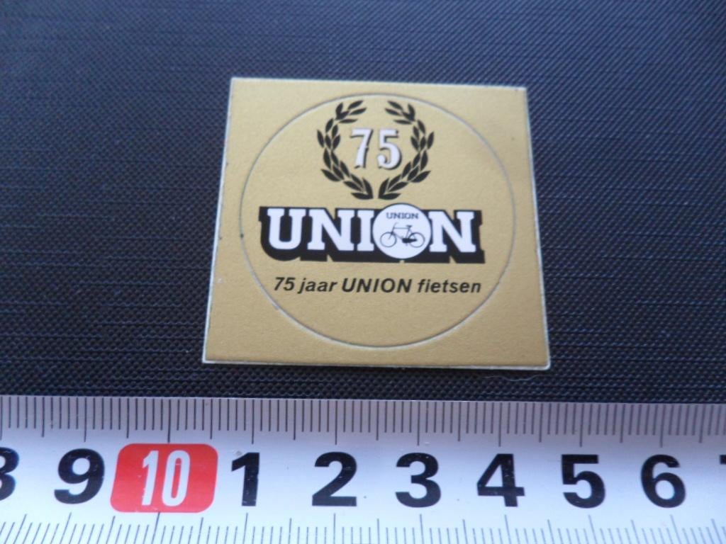 sticker 75 jaar UNION fietsen, Ophalen, Zo goed als nieuw