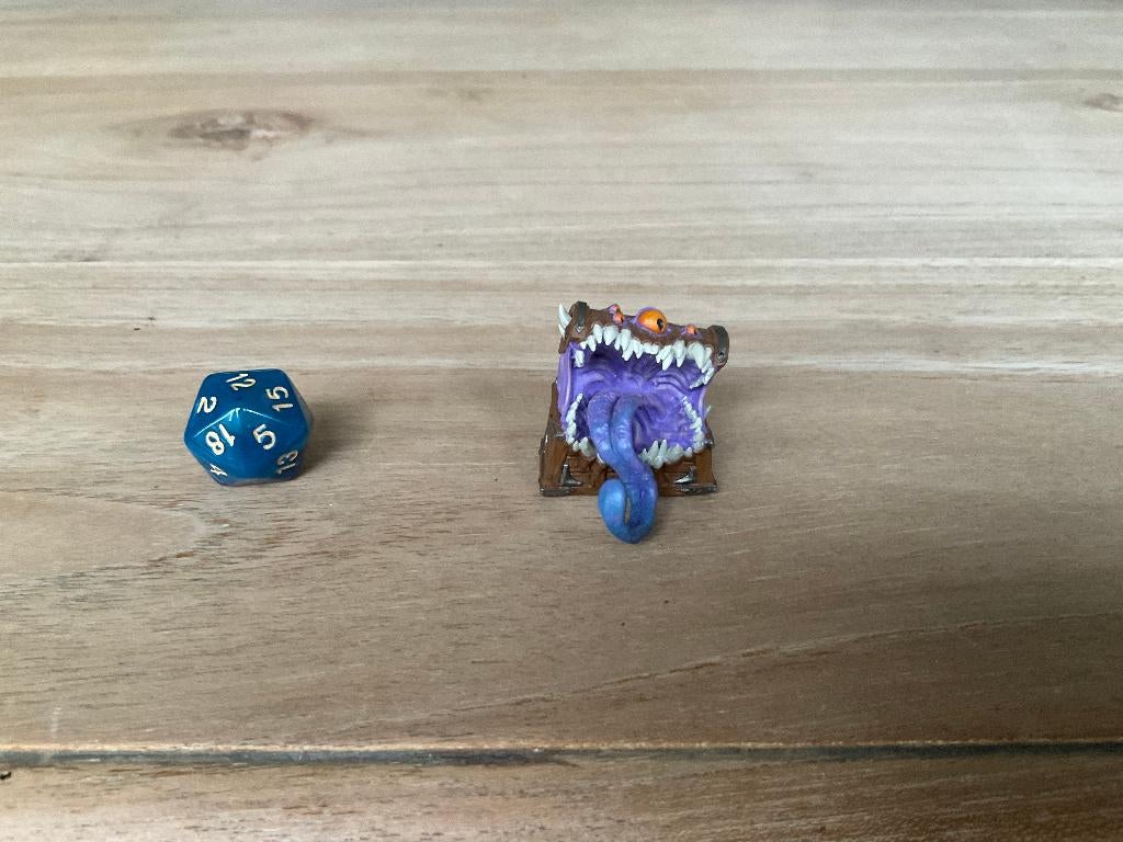 Handgeschilderde mimic chest - Dnd, Figuurtje(s), Ophalen of Verzenden, Geverfd, Nieuw