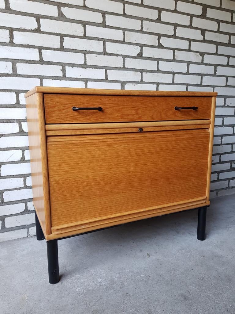 Mooie retro vintage kast met rolluik, Huis en Inrichting, Kasten | Roldeurkasten en Archiefkasten, Ophalen, Gebruikt, 50 tot 100 cm
