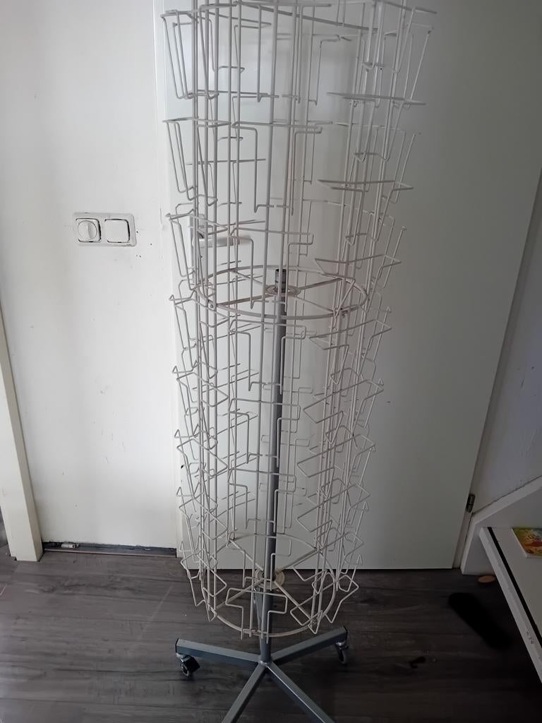 Kaartencarrousel, Ophalen