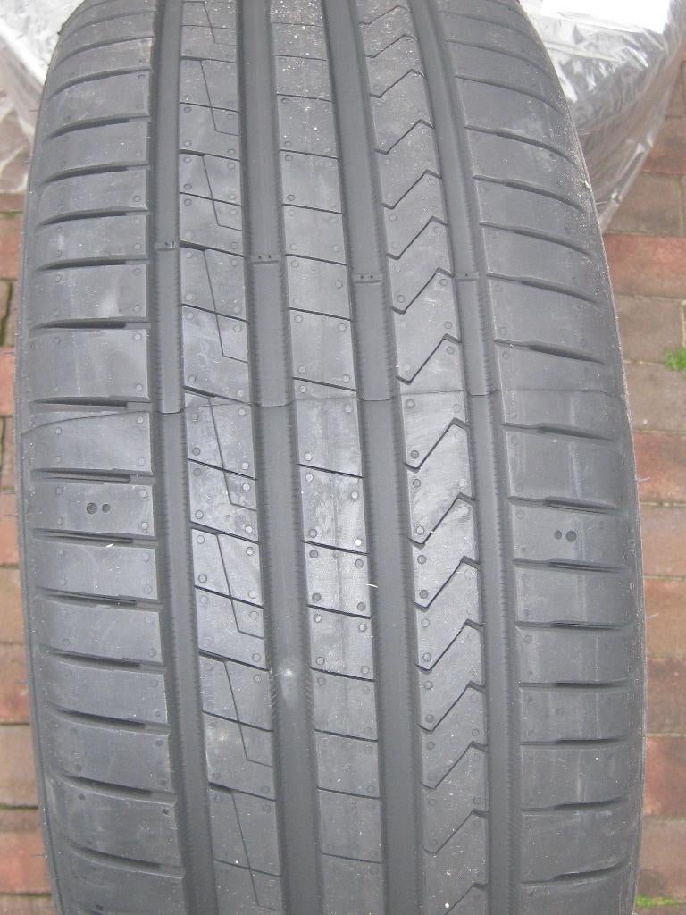 Zomerbanden 225/50/R17, gloednieuw-koopje, Auto-onderdelen, Banden en Velgen, Ophalen, Nieuw, 17 inch, Band(en)