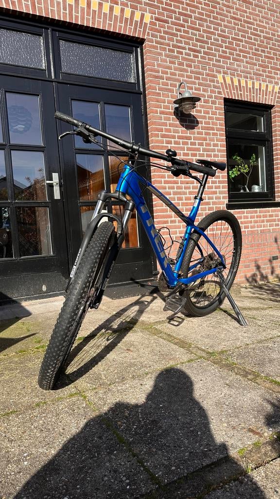 Trek Marlin 6 mountainbike - Perfect voor avontuur!, Fietsen en Brommers, Fietsen | Mountainbikes en ATB, Ophalen, Gebruikt, Hardtail