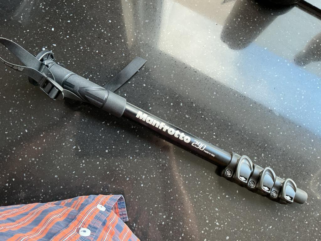 Manfrotto 290 monopod., Ophalen of Verzenden, Zo goed als nieuw, 150 tot 175 cm, Eenpoot
