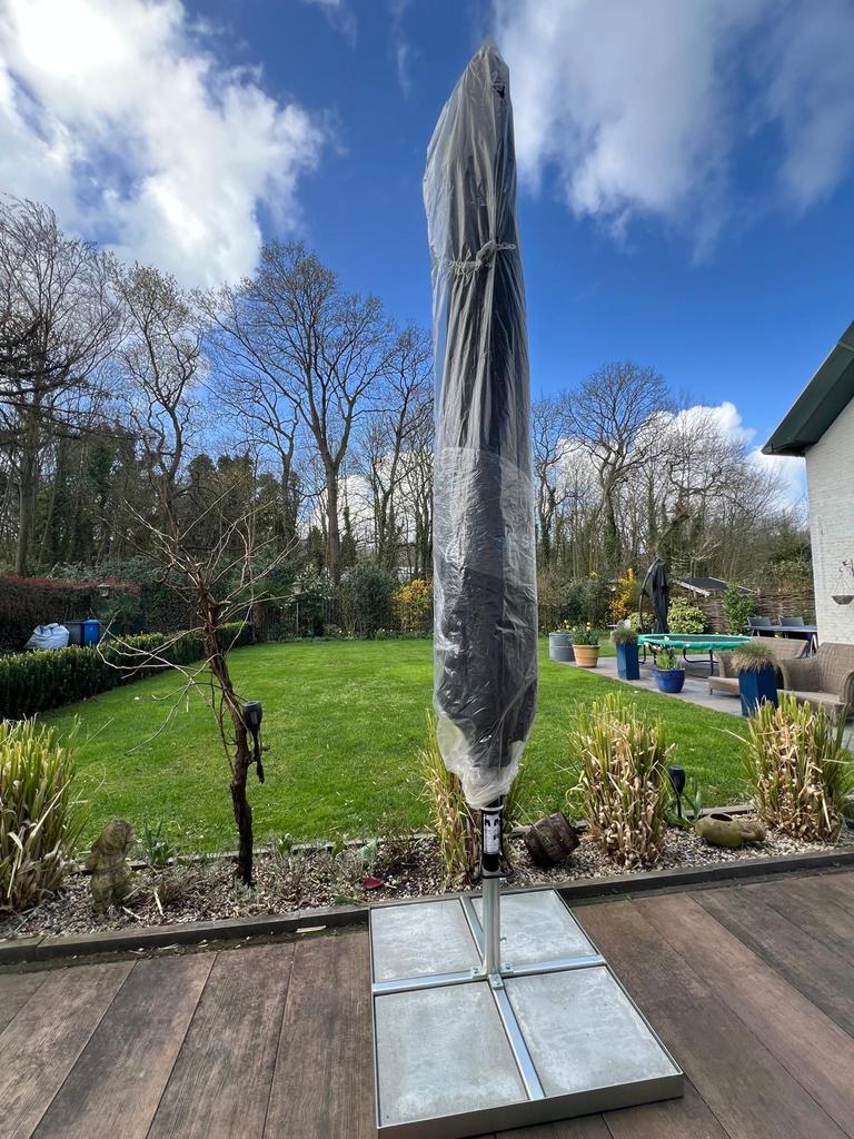 Coca Cola parasol 3.5 x 3.5 m horeca nieuw, Ophalen, Nieuw, 3 tot 4 meter, Zweefparasol