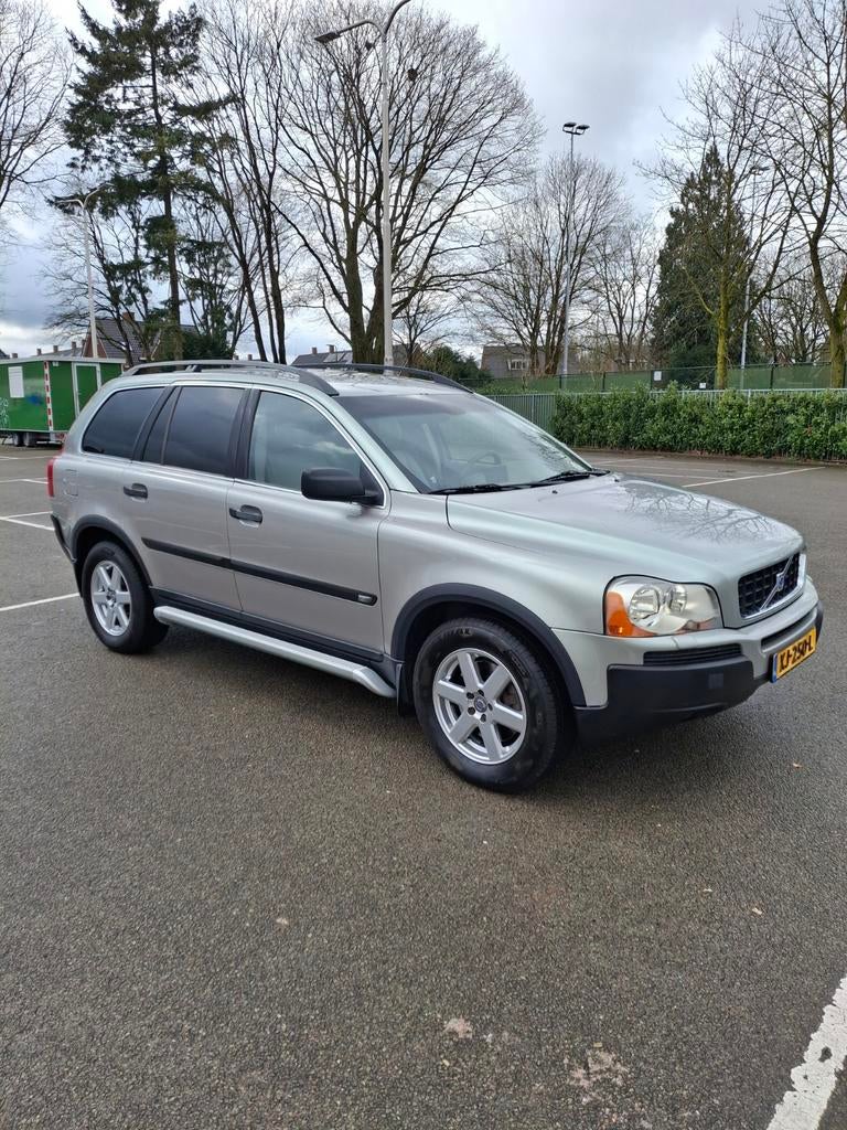 Volvo XC90 2.5 T AUT Exclusive | Zeer mooie auto | Nwe APK, Auto's, 7 stoelen, 2521 cc, Vierwielaandrijving, SUV of Terreinwagen