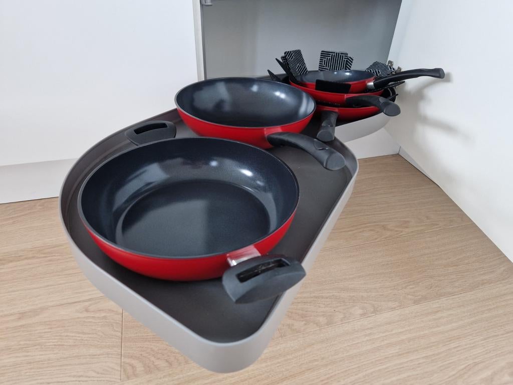 LUXE SET 5 rode smart chef pannen ZGA NIEUW (ook inductie!), Ophalen, Overige materialen, Koekenpan of Braadpan, Keramische plaat