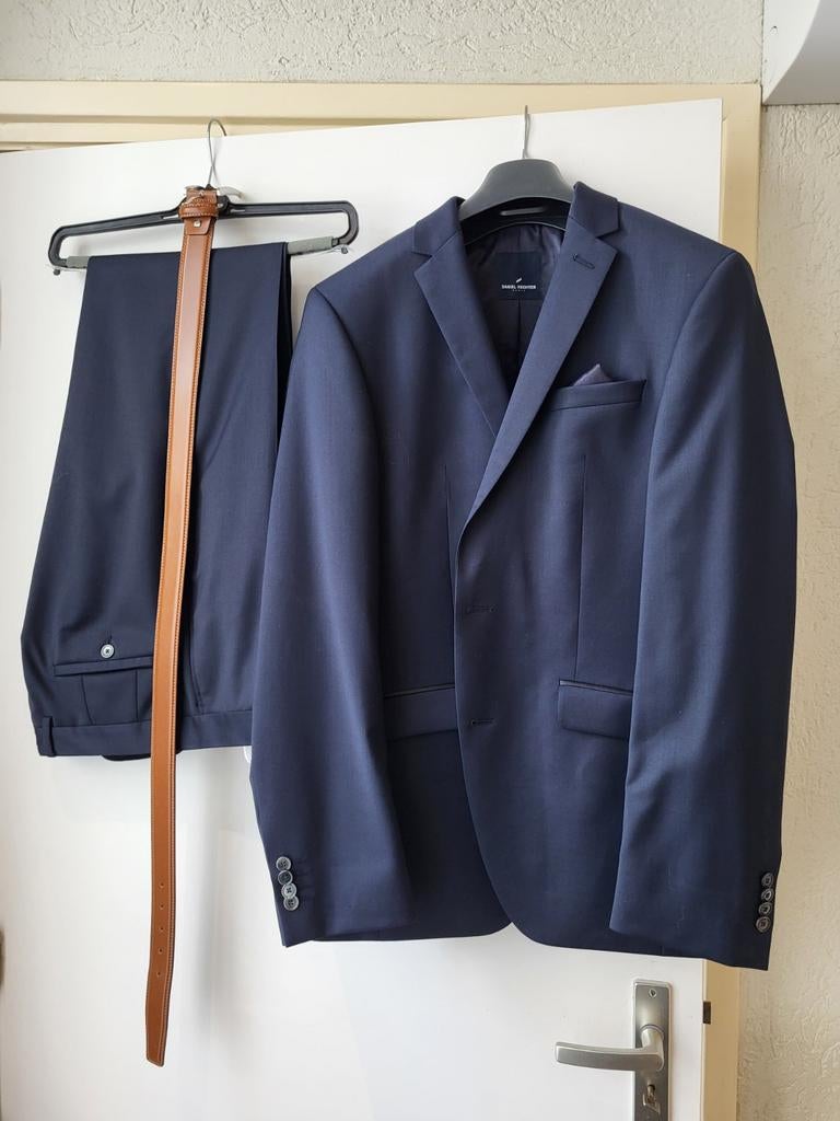 Daniel Hechter pak donkerblauw, Ophalen, Zo goed als nieuw, Maat 48/50 (M), Blauw