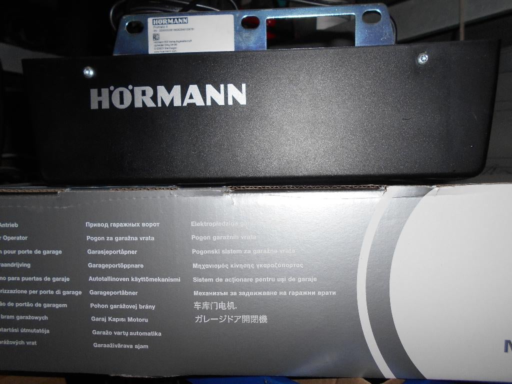 garagedeur aandrijving hormann nieuw, Doe-het-zelf en Verbouw, Deuren en Horren, Ophalen, Metaal, 120 cm of meer, 215 cm of meer