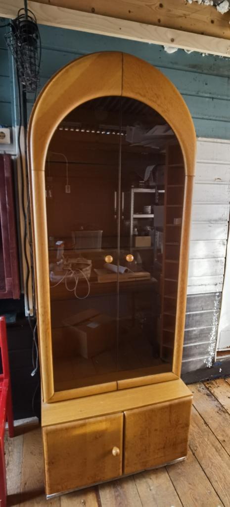 vintage vitrine boogkast jaren 80/90, Ophalen, Gebruikt, 50 tot 100 cm, Arched display cabinet /art deco achtig