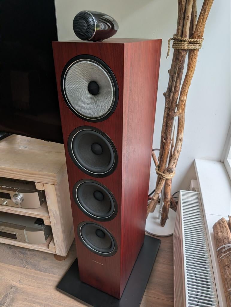 Bowers en Wilkins 702S2 Rosenut ZGAN!, Audio, Tv en Foto, Ophalen, Zo goed als nieuw, Bowers & Wilkins (B&W), 120 watt of meer