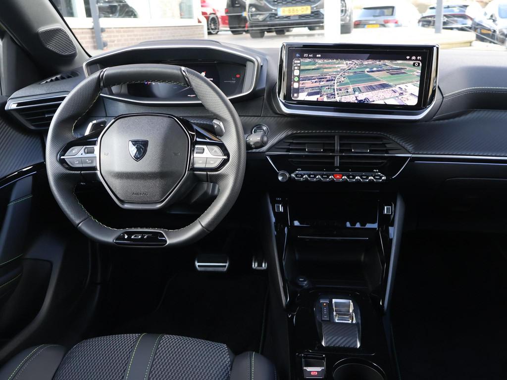 Peugeot 208 1.2 HYBRID 145 PK e-DCS6 GT *NIEUW* + CAMERA | S, Auto's, Peugeot, 145 pk, Gebruikt, Euro 6, 650 kg