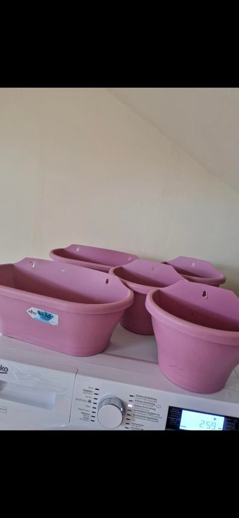 Bloemenpot elho, Kunststof, Rond, Ophalen of Verzenden, Zo goed als nieuw