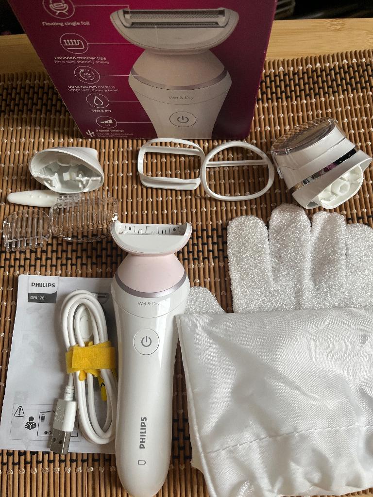 Philips Lady Shaver Series 8000 BRL176 + New Acc. (No Blade）, Ophalen, Nieuw, Scheren en Epileren