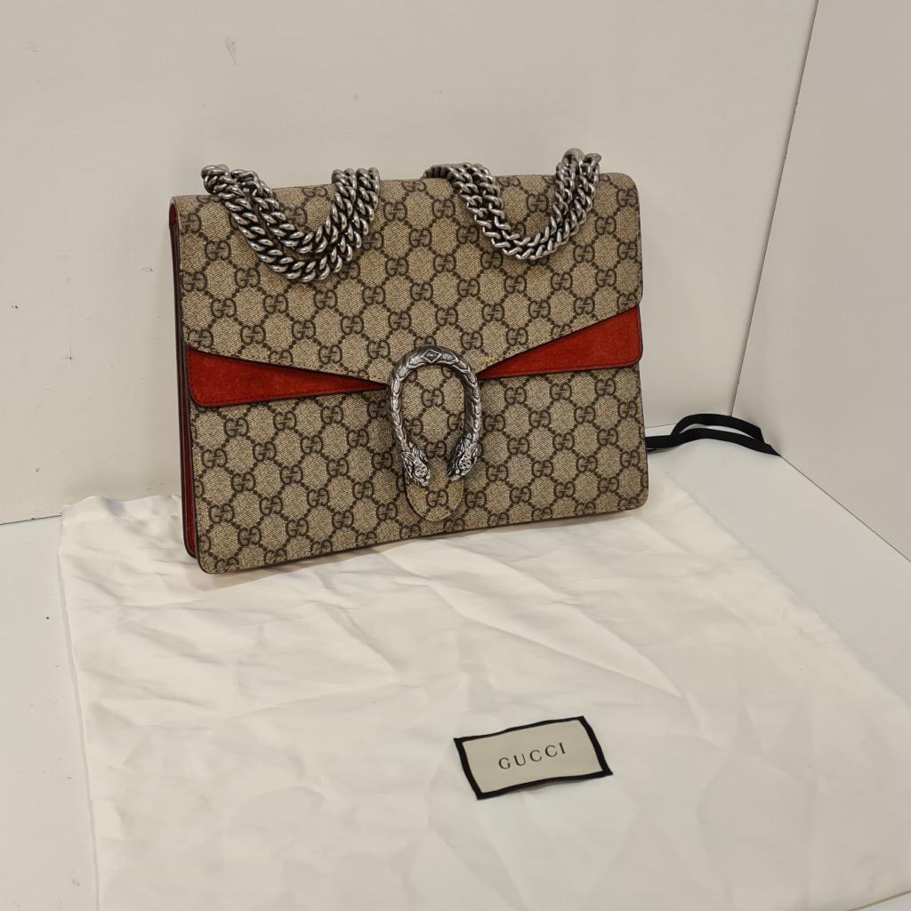 Gucci Dionysus Medium GG Supreme Shoulder Bag, Gucci, Zo goed als nieuw, Support@gucci.com, 30 Avenue Montaigne
75008 Paris