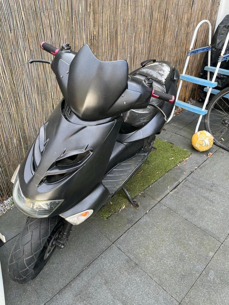Aprilia SR 50 scooter, start niet, Fietsen en Brommers, Scooters | Aprilia, Ophalen, Tweetakt, Gebruikt, Maximaal 45 km/u