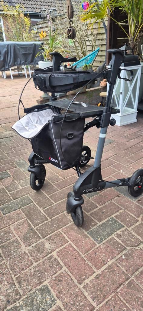 Rollator Topro, Ophalen