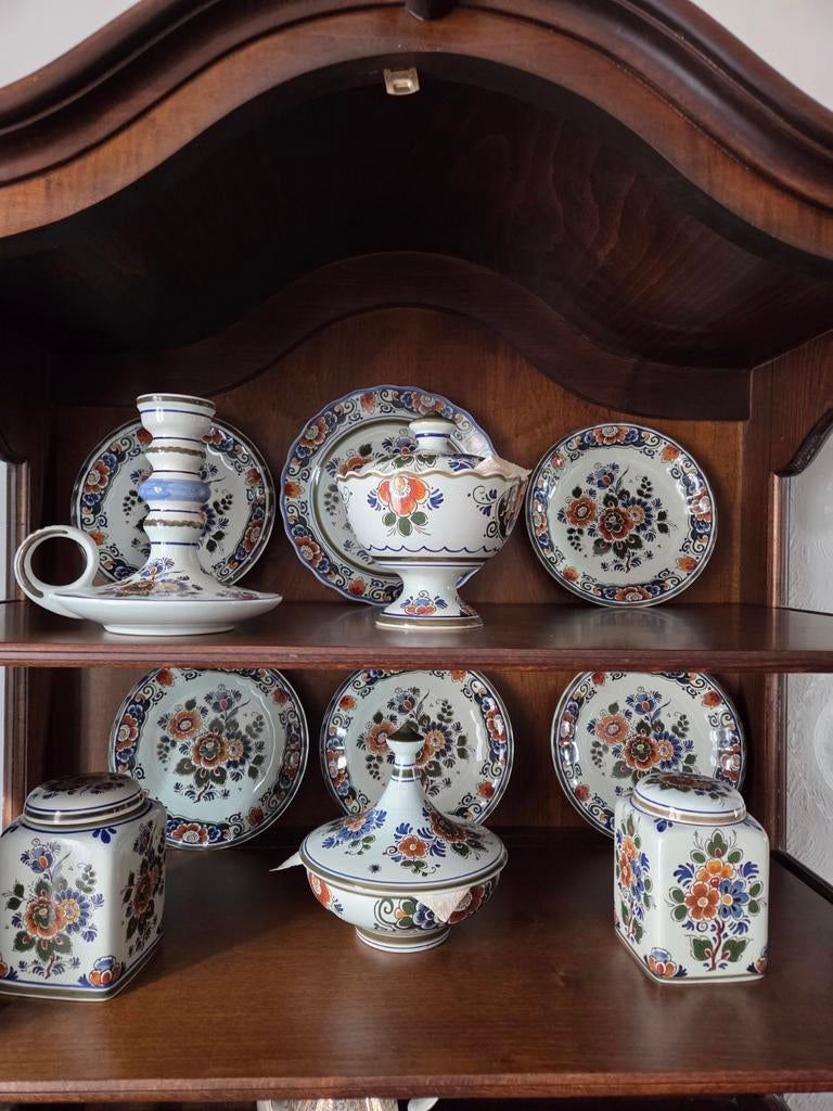Delfts polychroom handwerk servies, Ophalen