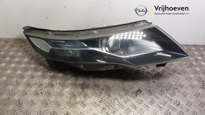 Koplamp rechts van een Opel Ampera (Ampera 11-), Gebruikt, -, -, Opel