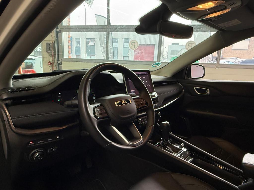 Jeep Compass 4xe 240 PHEV Upland Automaat, Stoel/Stuur Verwa, Automaat, 1250 kg, 4 cilinders, Leder en Stof