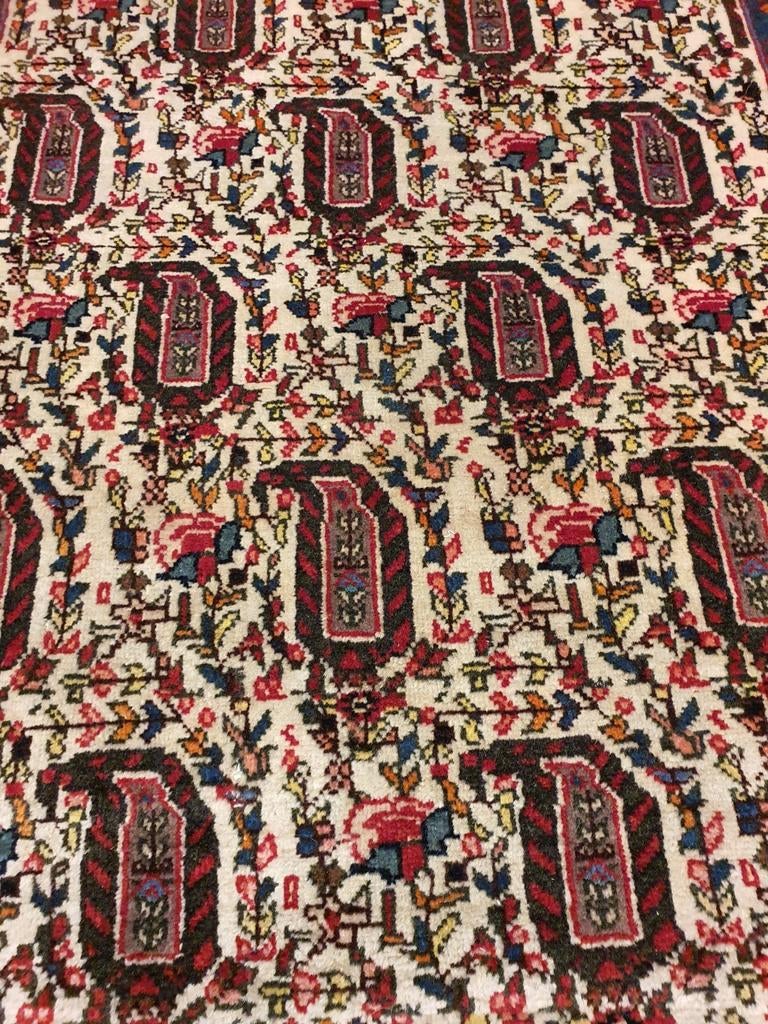 Vintage handgeknoopt perzisch tapijt malayer 104x66, Info@SlatsAntiek.nl, 100 tot 150 cm, Perzisch, Rechthoekig