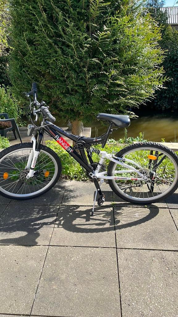 Jongens fiets 26 inch Grabber Ranger, Ophalen, Zo goed als nieuw, 26 inch of meer