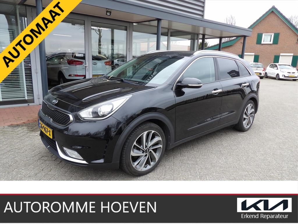 KIA Niro 1.6 Hybrid AutoMaat Design Edition Luxe Org. Ned., Automaat, Gebruikt, Lichtsensor, Leder en Stof