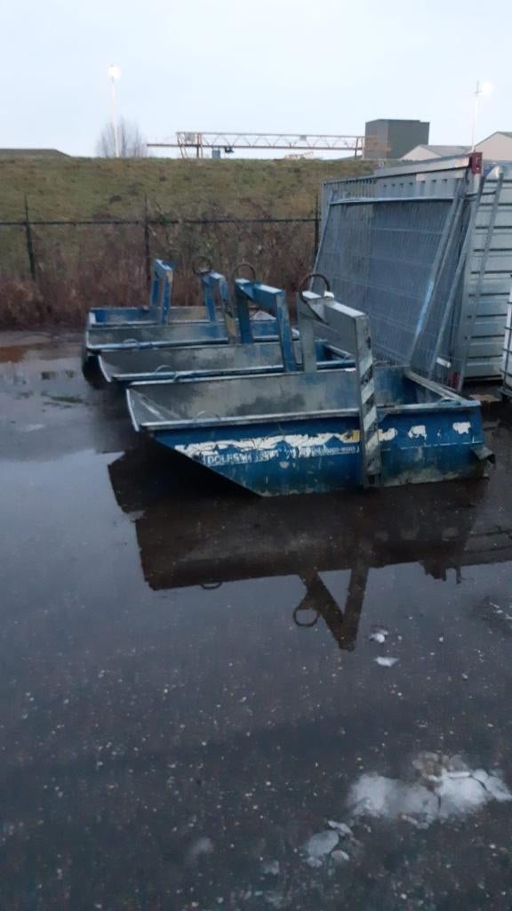 kantelbakken, Ophalen, Gebruikt, 100 cm of meer, 60 cm of meer