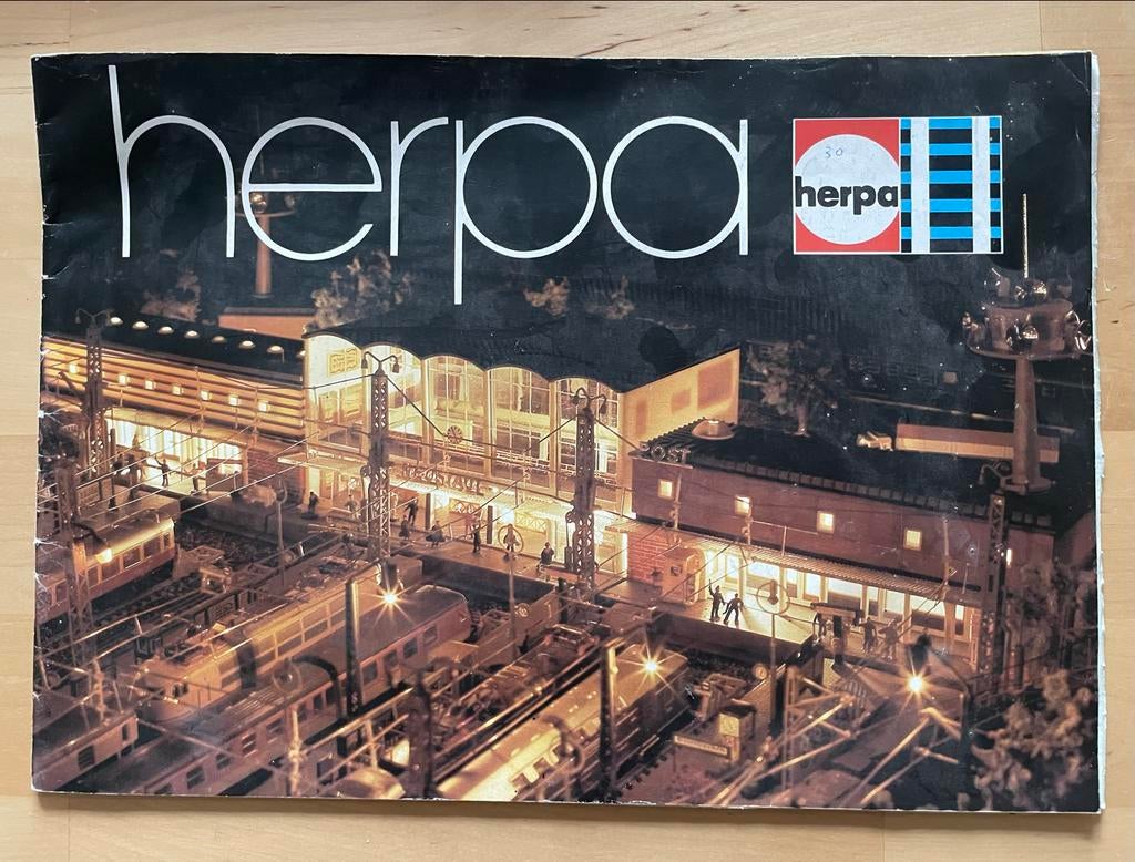 Herpa catalogus, Ophalen of Verzenden, Gebruikt, Boek, Tijdschrift of Catalogus, Overige merken