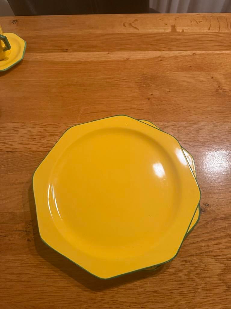 Servies uit Frankrijk, hand gemaakt, Huis en Inrichting, Keramiek, Ophalen of Verzenden, Zo goed als nieuw, Effen