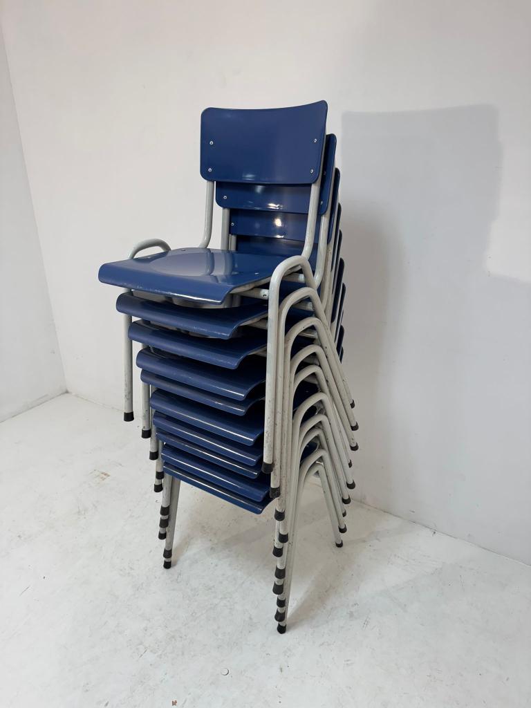 80 kantinestoelen, grijs/blauw gebruikt €22,50, Niet ingevuld, Niet ingevuld, Niet ingevuld