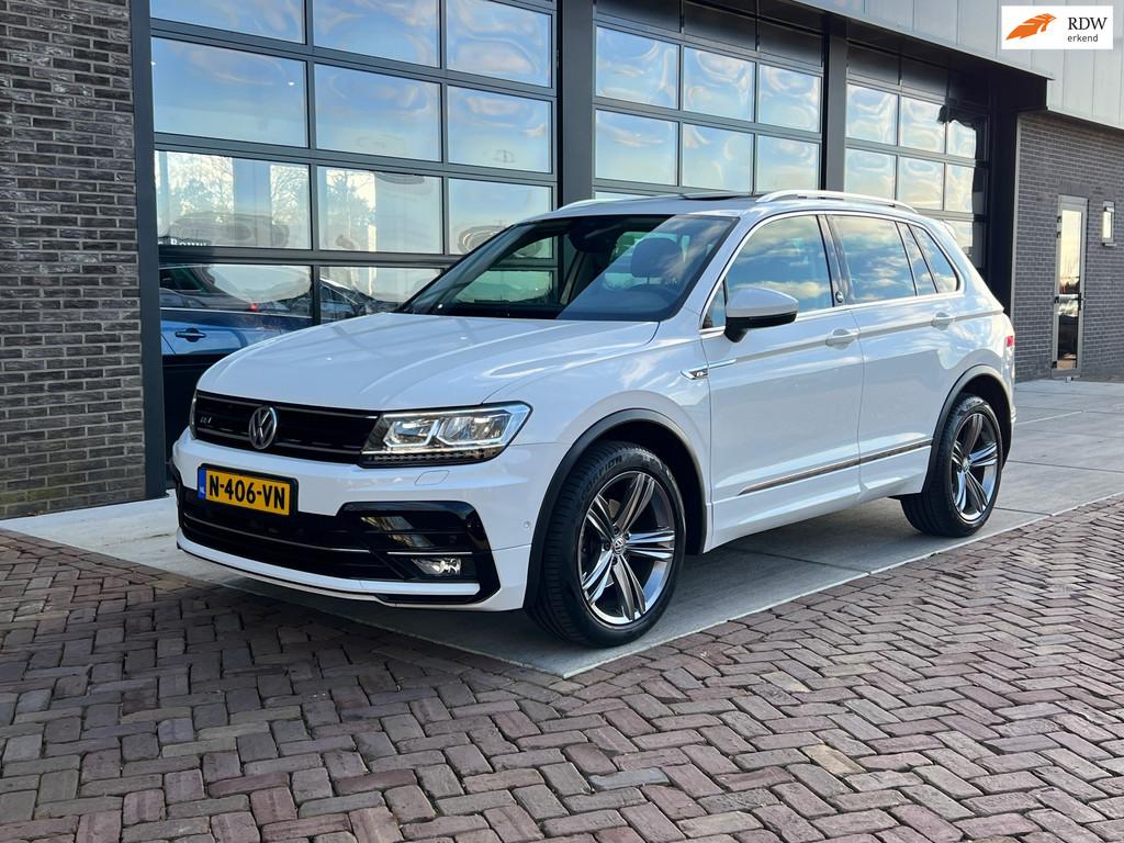 Volkswagen Tiguan 1.4 TSI 4Motion Highline | R-Line | VOL! |, Automaat, Stof, Gebruikt, Euro 6