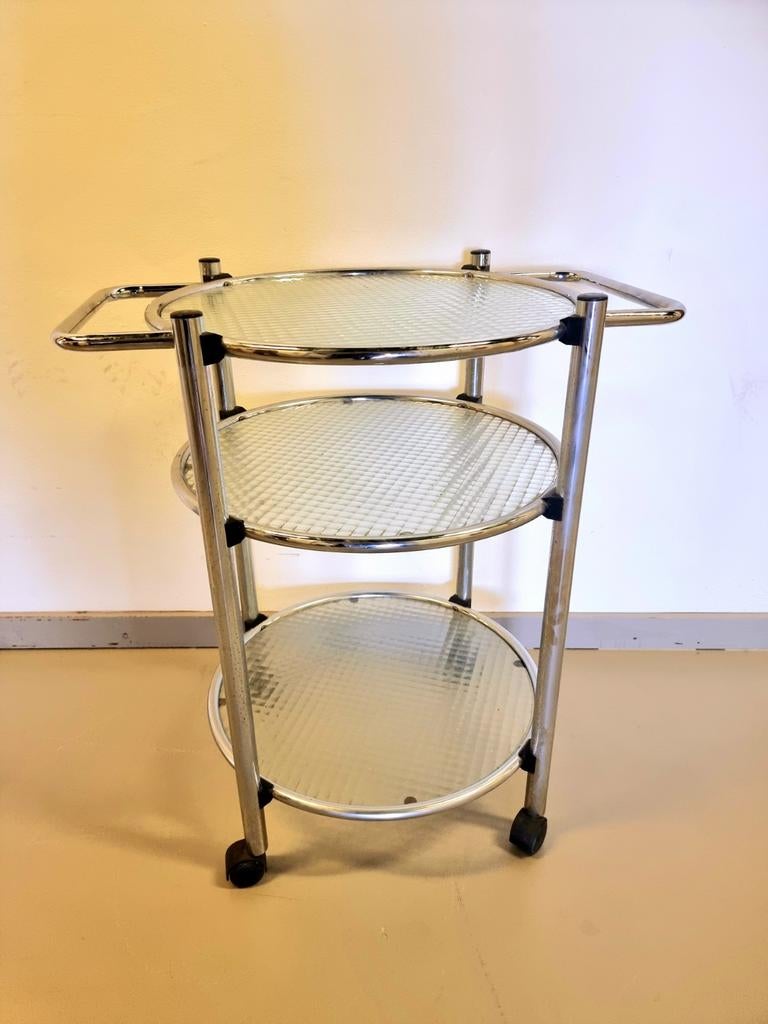 Vintage Serving Trolley -serveerwagen chroom & glazen platen, Ophalen, Gebruikt, Metaal of Aluminium, Rond