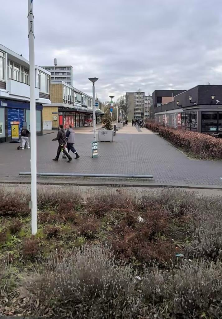 TER OVERNAME MEUBEL WINKEL