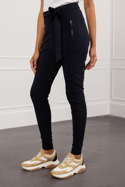 Studio anneloes margot broek M donkerblauw travelstof, Kleding | Dames, Broeken en Pantalons, Maat 38/40 (M), Blauw, Ophalen of Verzenden