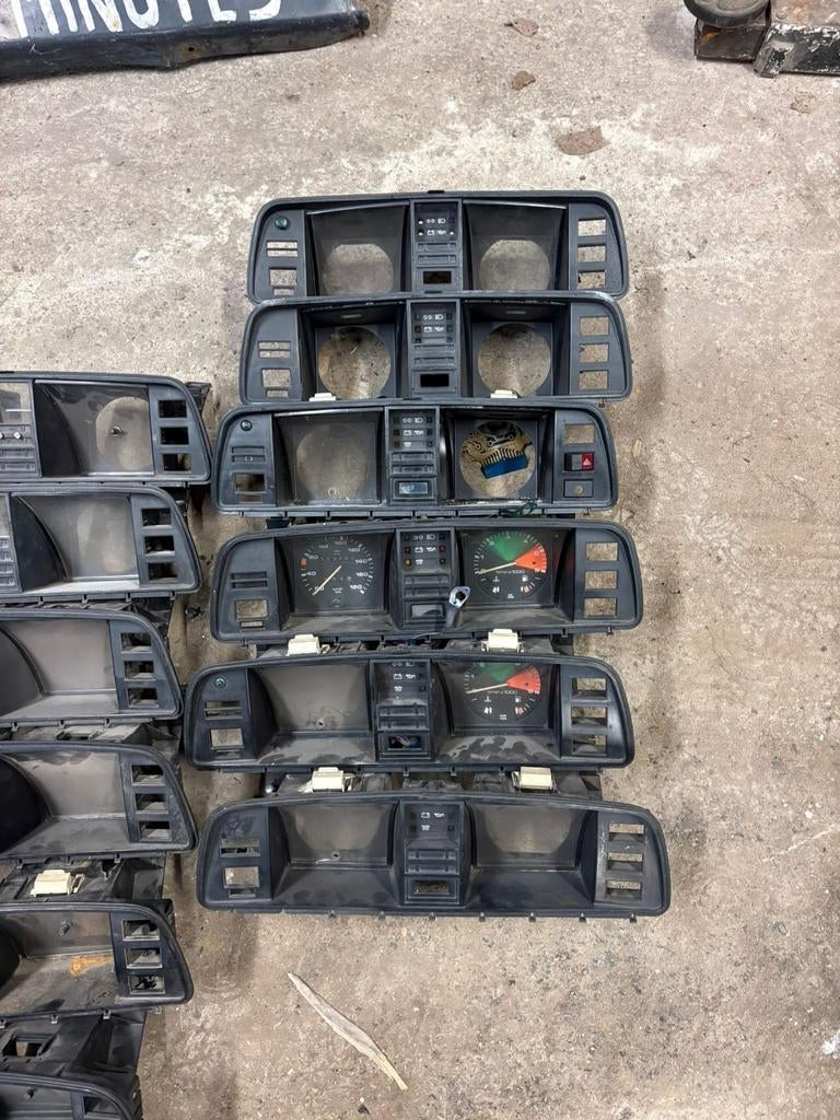 Vw t3 dashboard km teller etc reparatie of compleet of losse, Ophalen of Verzenden, Nieuw, Volkswagen