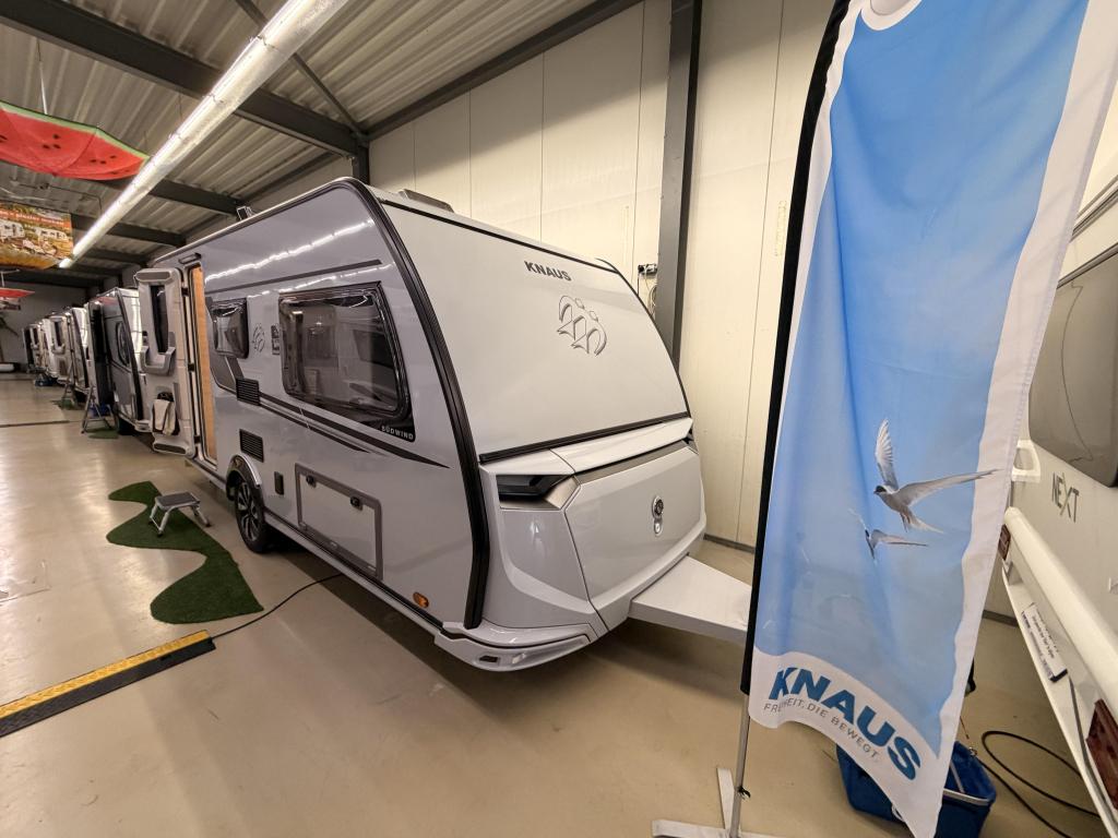 Knaus Sudwind Black Selection 500 EU +vloerverwarming+HCR ma, Caravans en Kamperen, Caravans, Rondzit, Bedrijf, Schokbreker, 5 tot 6 meter