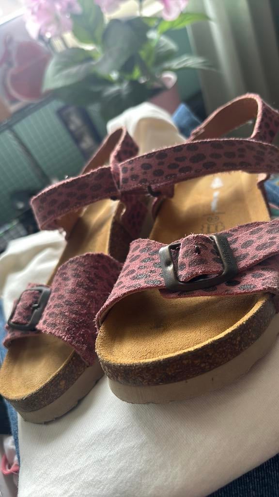 Sandalen meisje hush puppies, Ophalen of Verzenden, Zo goed als nieuw, Meisje, Overige typen