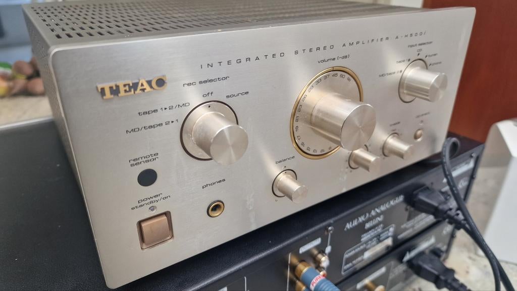TEAC A-H500i Geïntegreerde Stereo Versterker, Audio, Tv en Foto, Overige merken, Gebruikt, Ophalen of Verzenden, 60 tot 120 watt