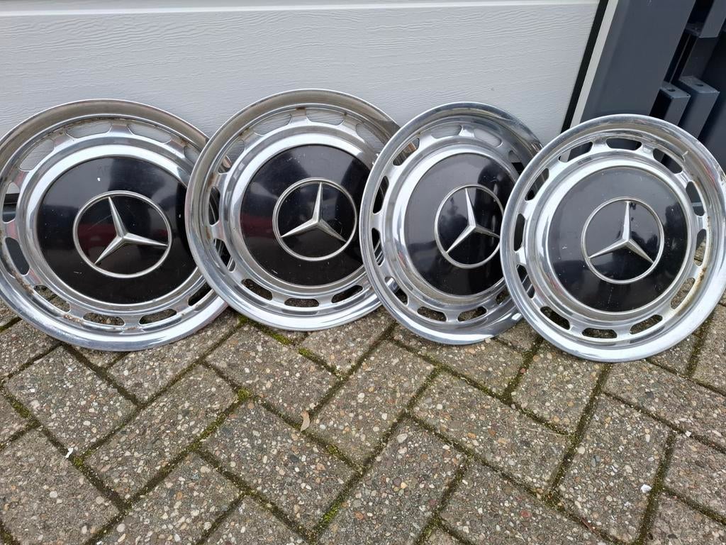 Mercedes Benz wieldoppen, Auto diversen, Ophalen of Verzenden