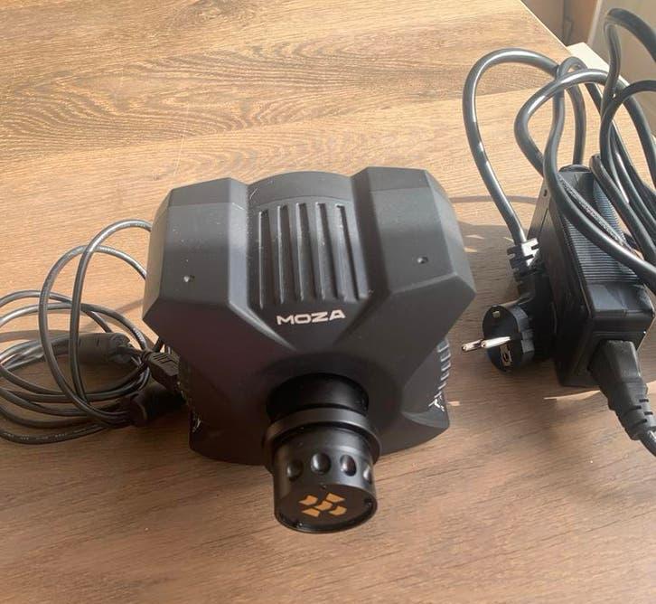 Moza Racing R3 Wheelbase - Zo goed als nieuw, 1 speler, Ophalen of Verzenden, Zo goed als nieuw, Racen en Vliegen