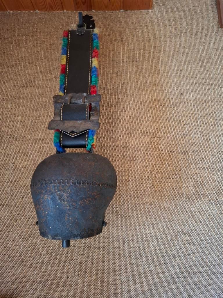 Koebel Oostenrijk met band, Ophalen