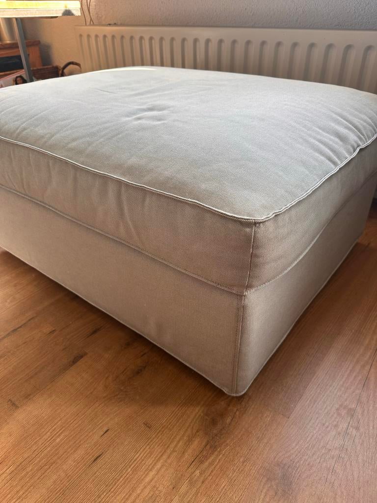 Ikea Kivik hocker met bergruimte, Ophalen, Vierkant, Zo goed als nieuw, 75 tot 100 cm