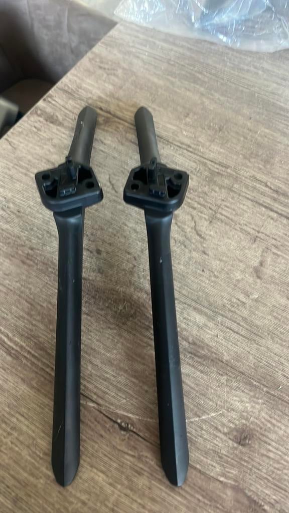 Voetjes Hisense led tv (55A60G), Ophalen of Verzenden, Zo goed als nieuw