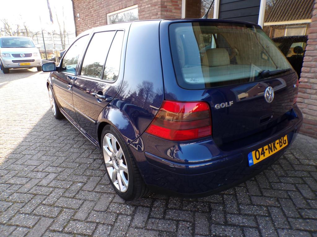 Volkswagen Golf 2.3 V5 Highline, Voorwielaandrijving, Stof, Gebruikt, Beige