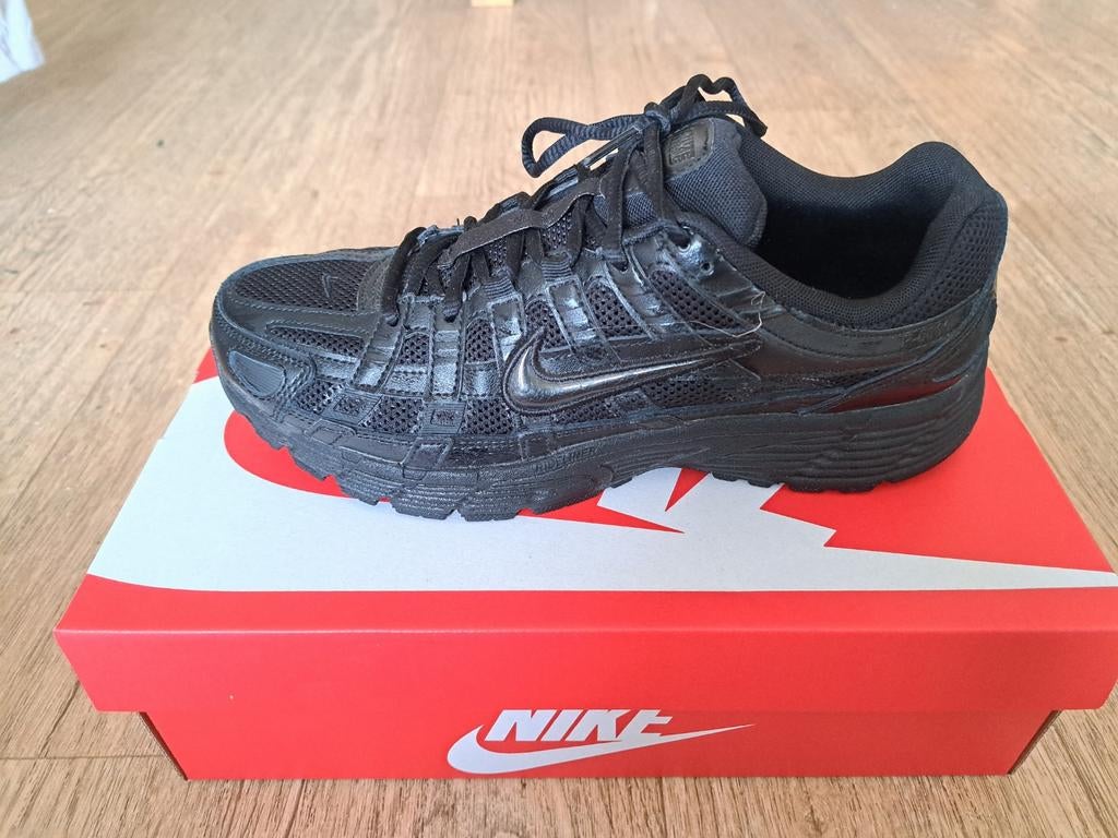 Z.g.a.n. Nike P-6000 Zwart - Maat 41, Zwart, Nike, Ophalen of Verzenden, Sneakers of Gympen