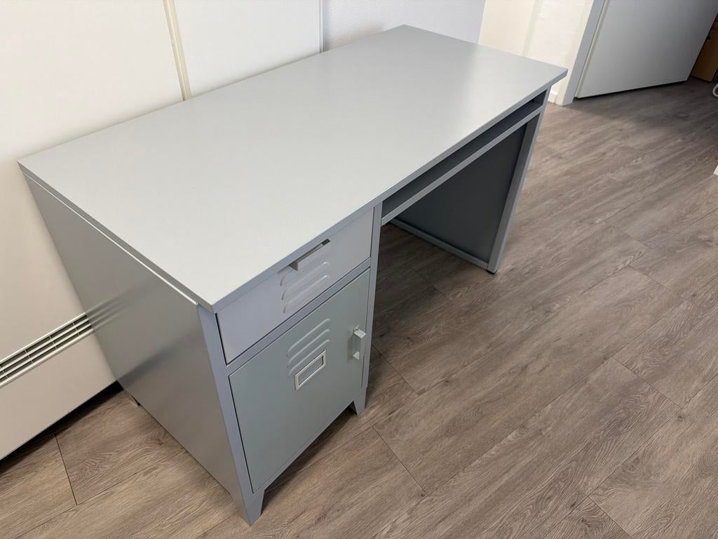 Grijs metalen bureau met lade en kastje, Ophalen, Gebruikt, Met lades, Metaal