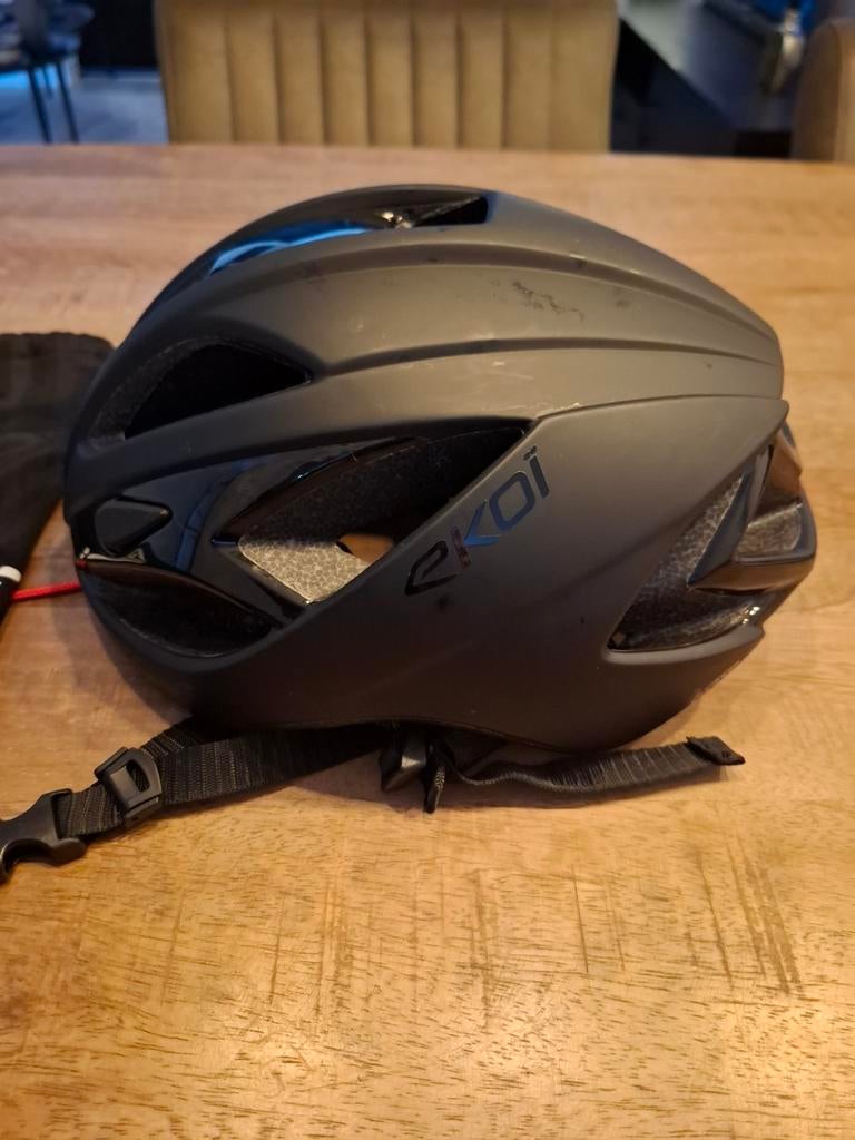 Ekoi Fietshelm - Aerodynamisch en Comfortabel, Gebruikt, Overige maten, Ophalen of Verzenden, Ekoi