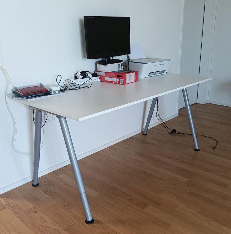 IKEA Werktafel THYGE 80 x 160, Huis en Inrichting, Ophalen, In hoogte verstelbaar, Spaanplaat of MDF, Zo goed als nieuw