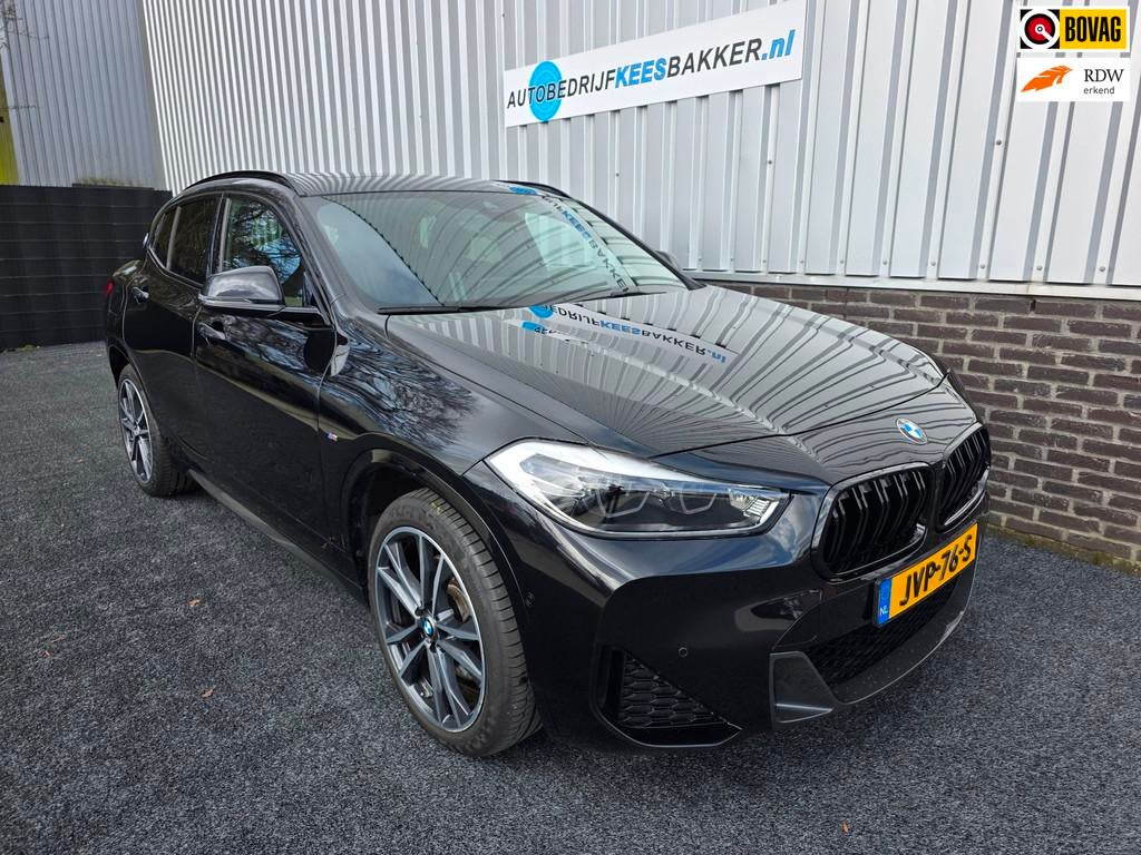 BMW X2 XDrive25e Plug-in Hybride / M-Pakket / Pano / HUD / V, Auto's, BMW, Bedrijf, Te koop, X2, 4x4, ABS, Achteruitrijcamera