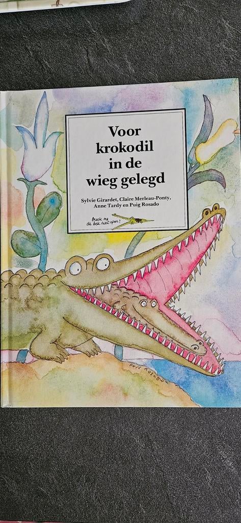 prentenboek voor krokodil in de wieg gelegd, Ophalen of Verzenden, Gelezen